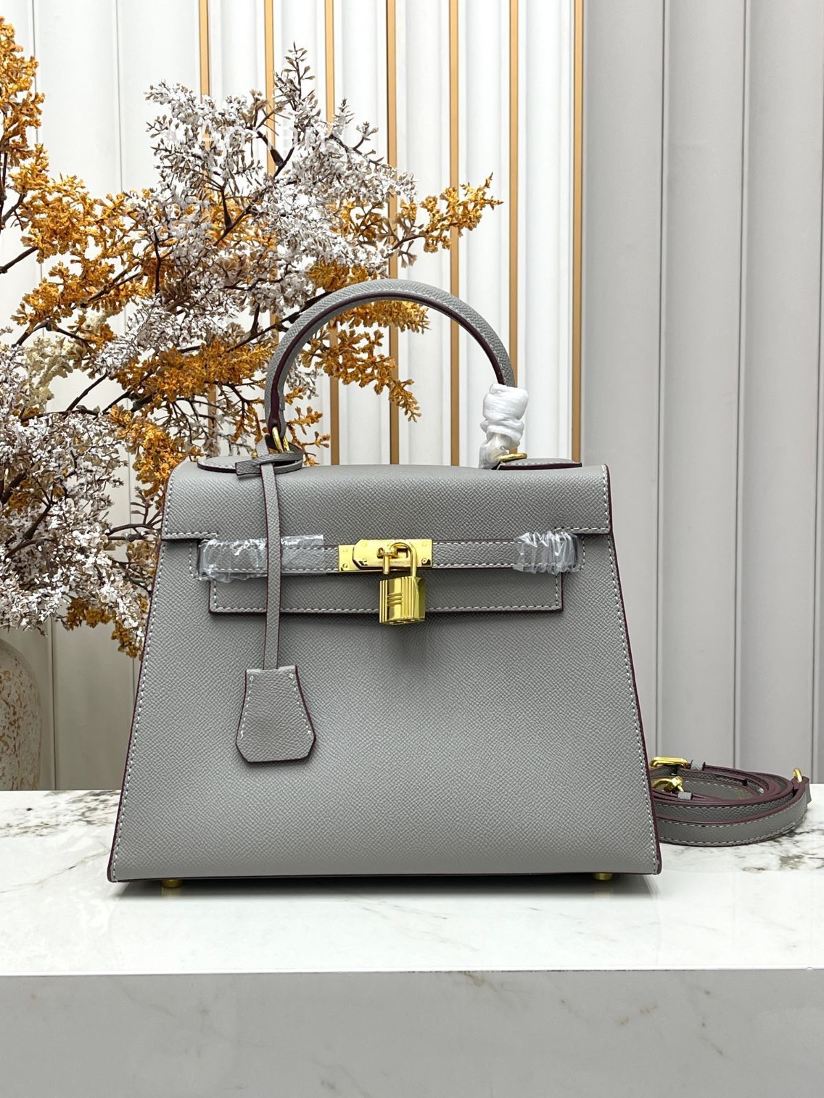 可愛 本日特価 エルメス HERMES ショルダーバッグ ケリーバッグ25