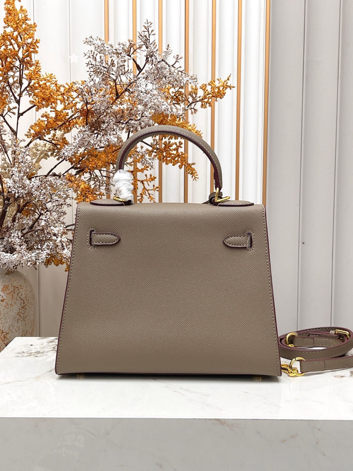 限定 新品未使用品 本日限定！エルメス HERMES ショルダーバッグ ケリーバッグ25