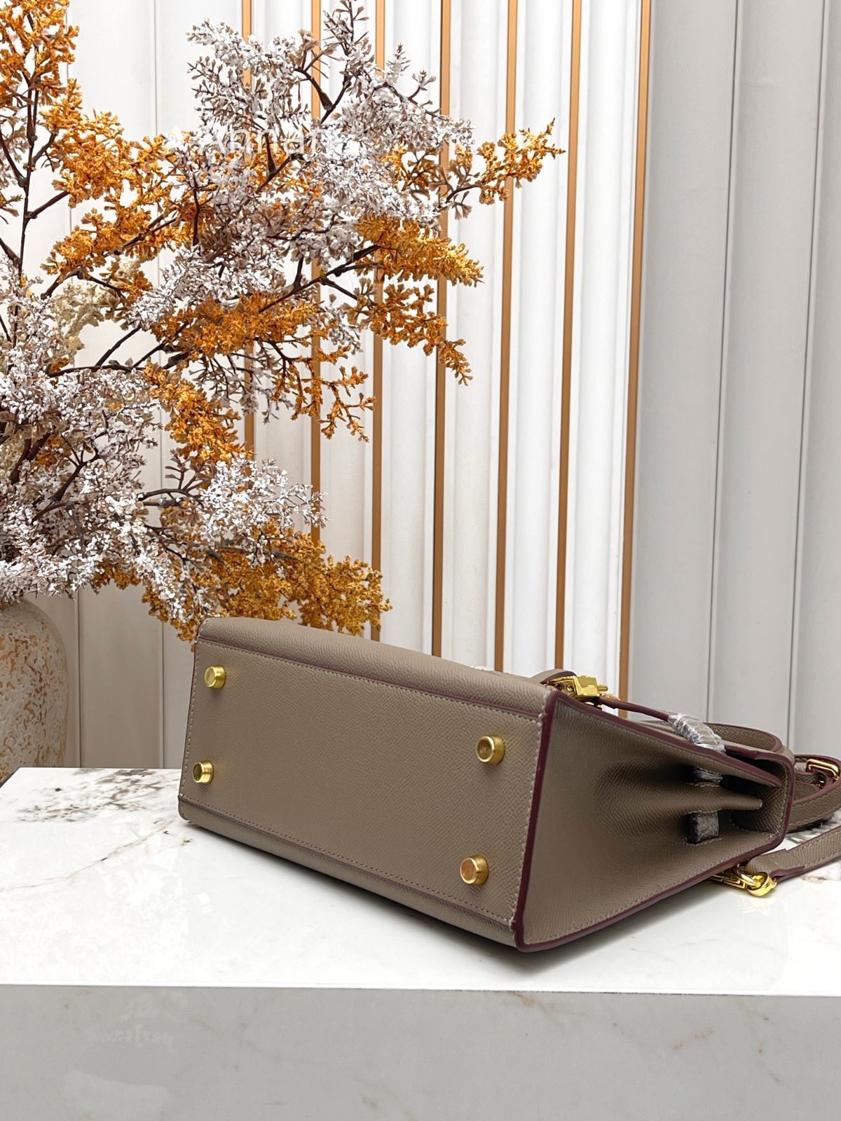 限定 新品未使用品 本日限定！エルメス HERMES ショルダーバッグ ケリーバッグ25