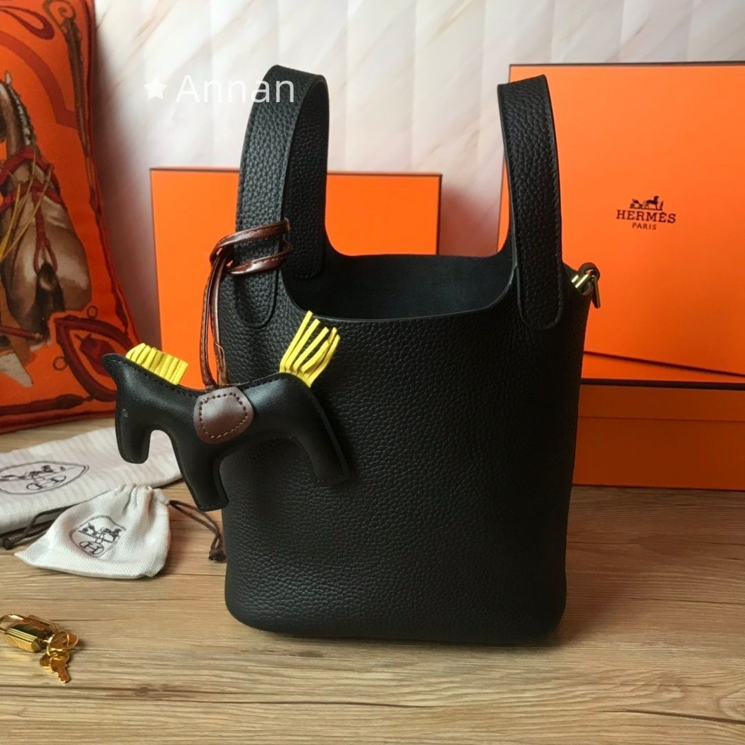 現行モデ 本日限定！HERMES エルメス ショルダーバッグ　ピコタンPM
