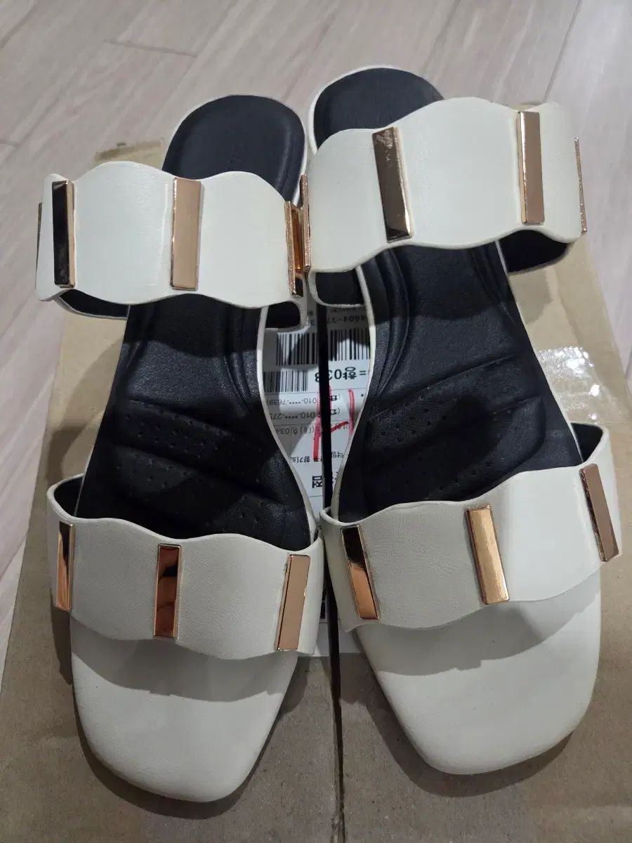 実際に着用1回 SAERA サンダル スリッパ 23.5cm