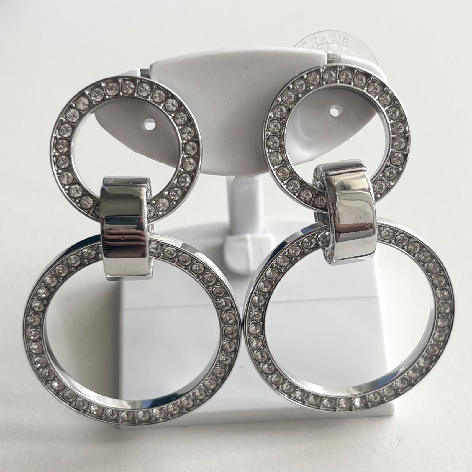 SWAROVSKI スワロフスキー Dextera フープピアス ピアス - メルカリ