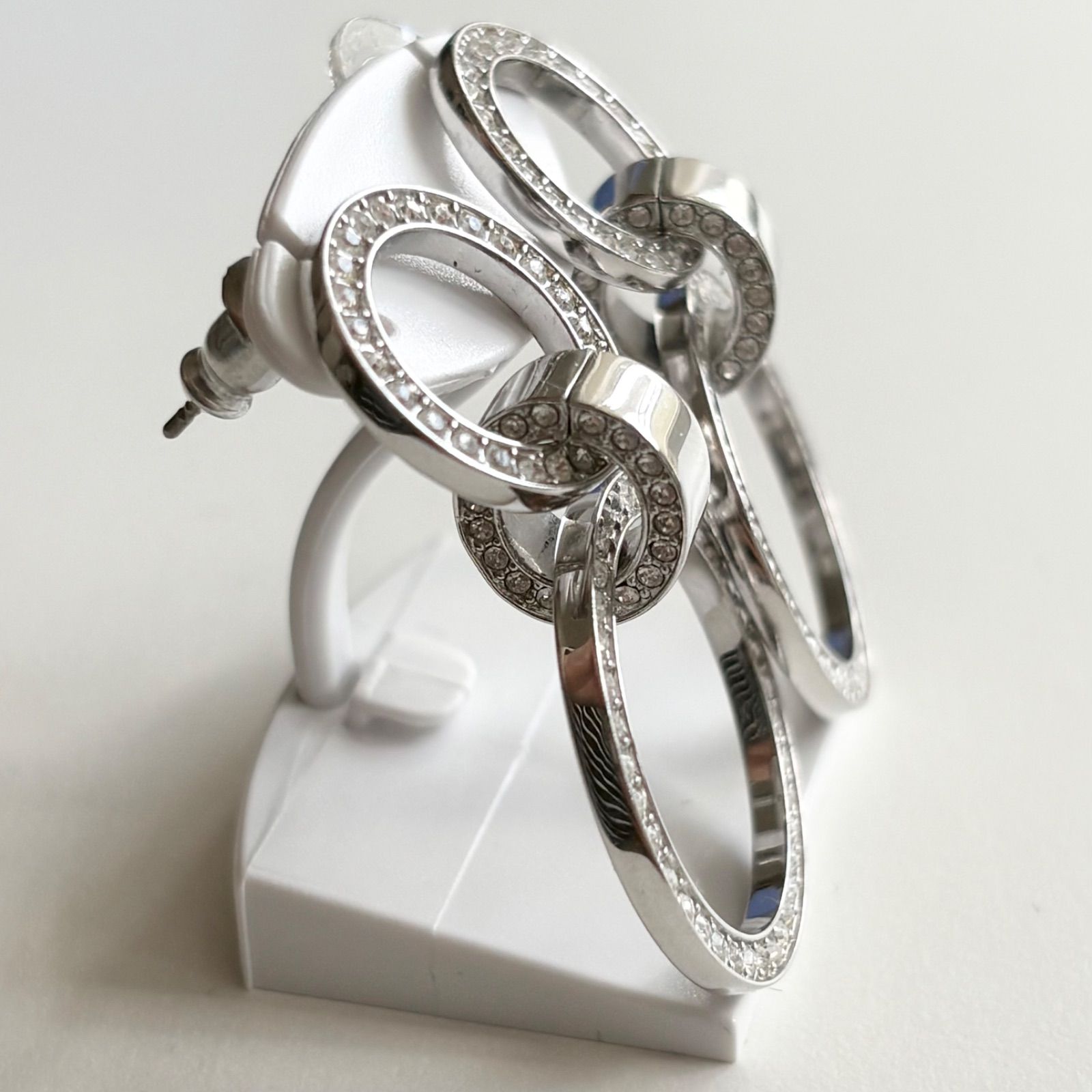 SWAROVSKI スワロフスキー Dextera フープピアス ピアス - メルカリ