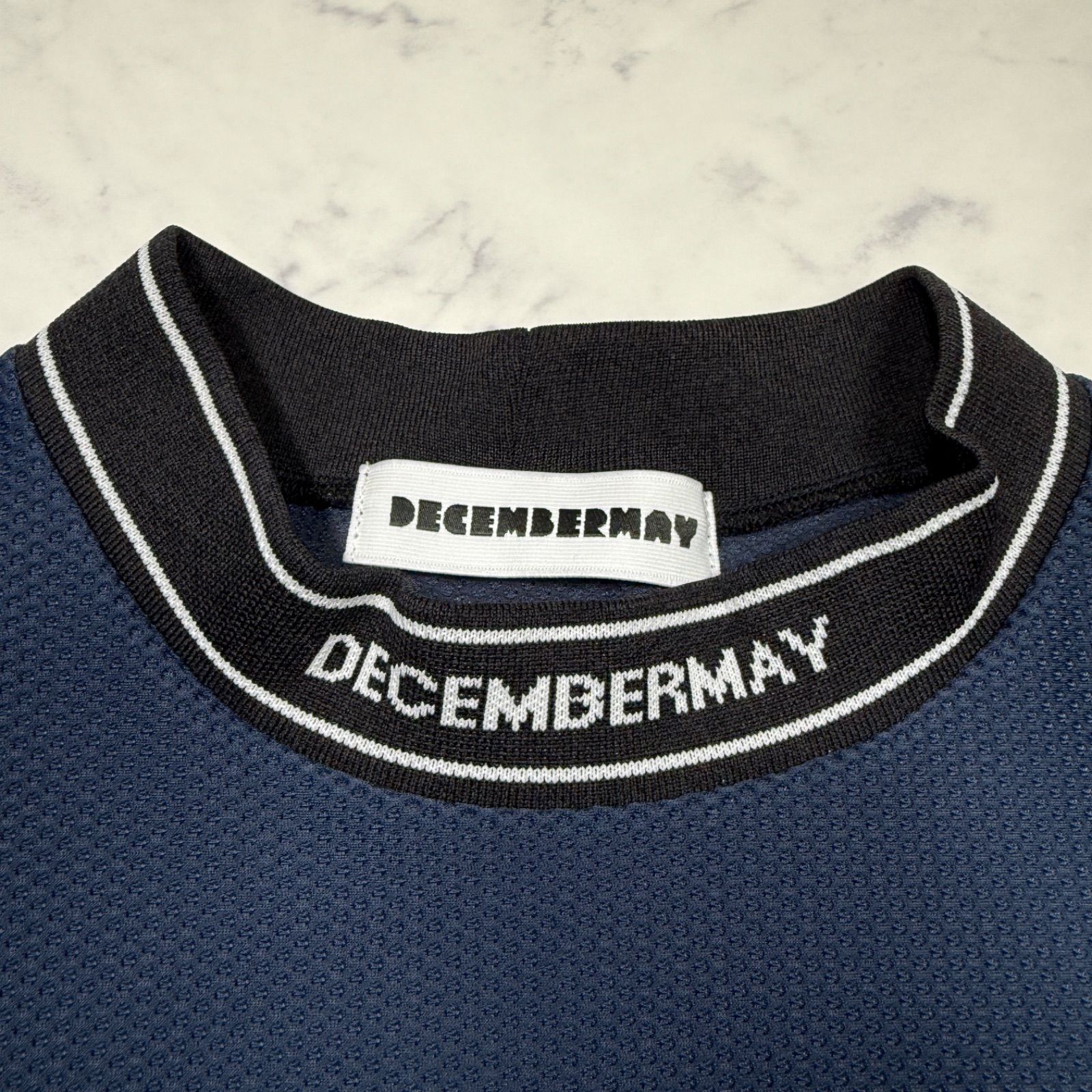 【美品】DECEMBERMAY デセンバーメイ モックネック サマーニット　M 美品 DECEMBERMAY ディセンバーメイ 半袖 モックネック シャツ XL