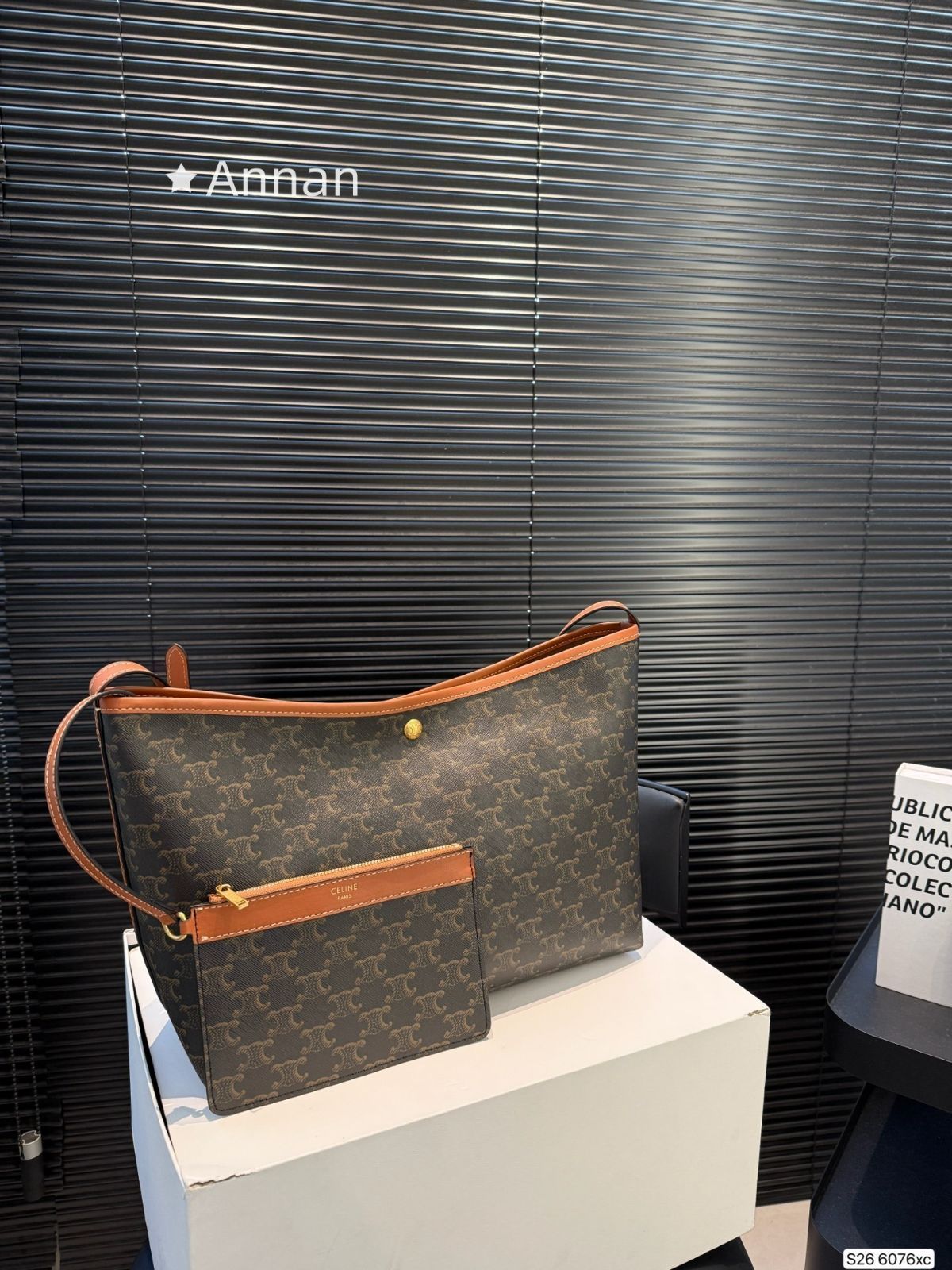 入手困難 人気 ?レディース CELINE セリーヌ ショルダーバッグ