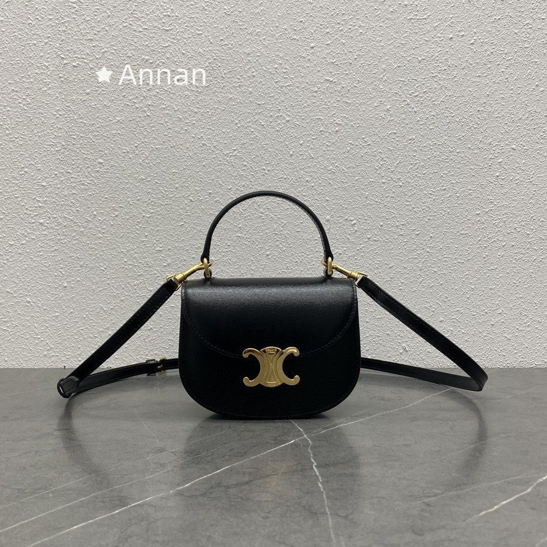 美品 期間限定☆ 美品レディース CELINE セリーヌ ショルダーバッグ