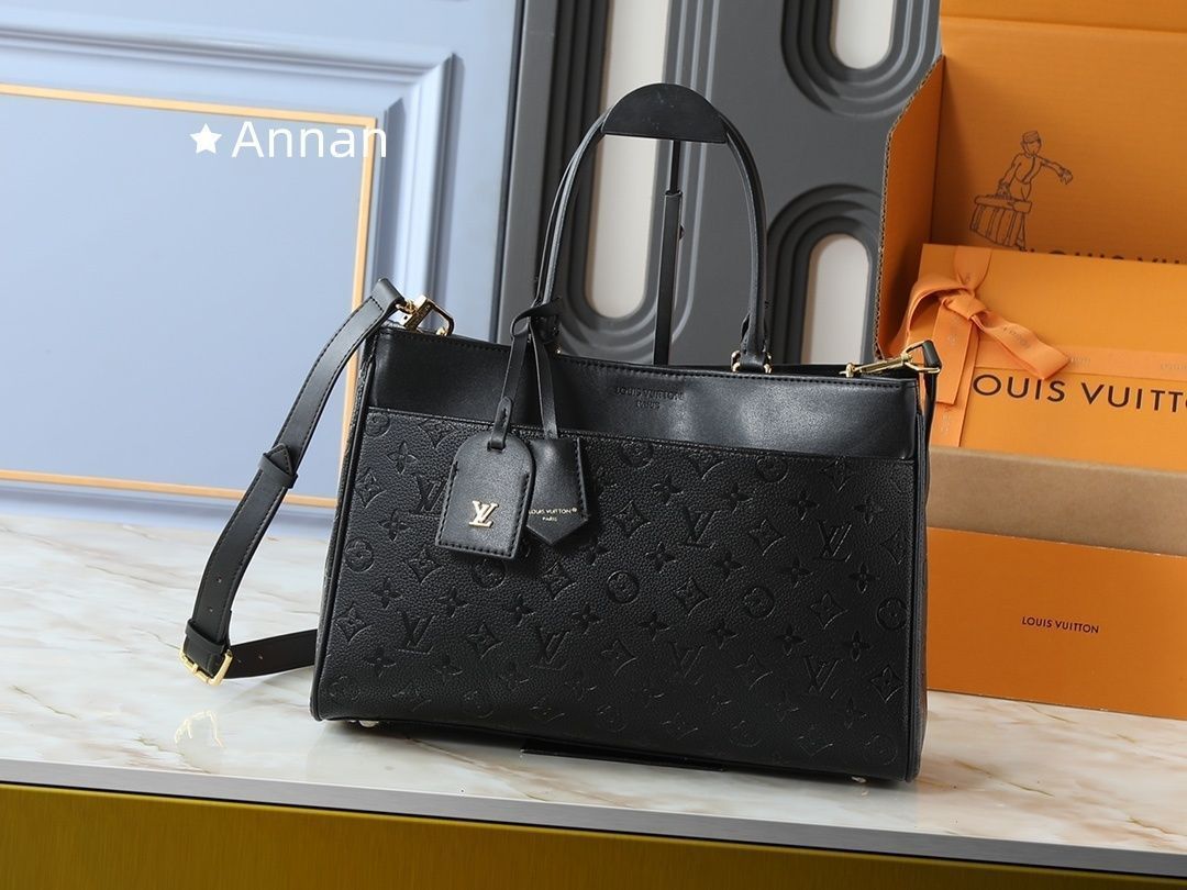 新品に近い 新型 LOUIS VUITTON ルイヴィトン バック アヴェニュー MM モノグラム レザー 本革