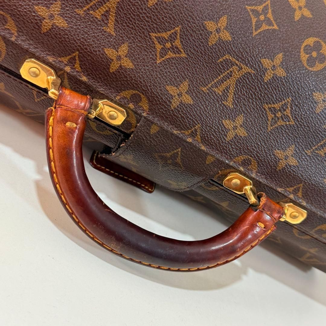 LOUIS VUITTON ルイヴィトン セルヴィエット フェルモワール - メルカリ