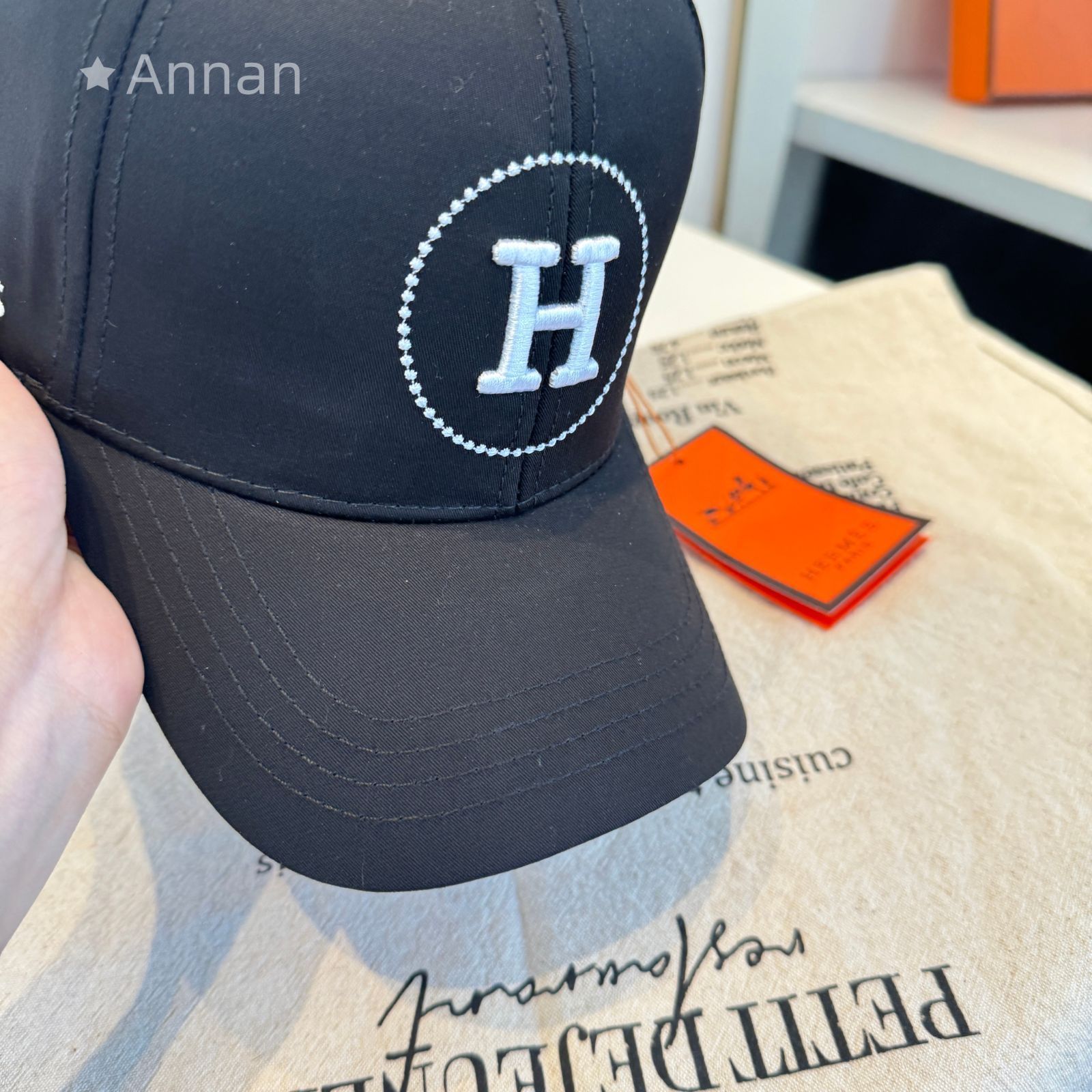 大幅値下げ 新品 HERMES エルメス キャップ 帽子 メンズ レディース