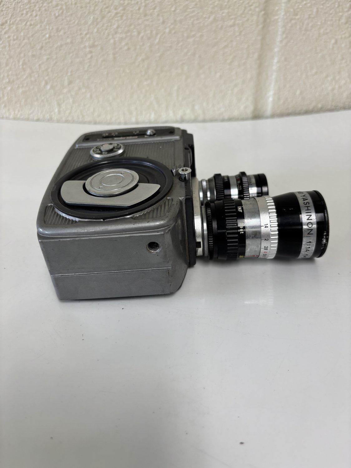ジャンク】YASHICA ヤシカ Yashica-8 8mm シネカメラ CINE YASHINON