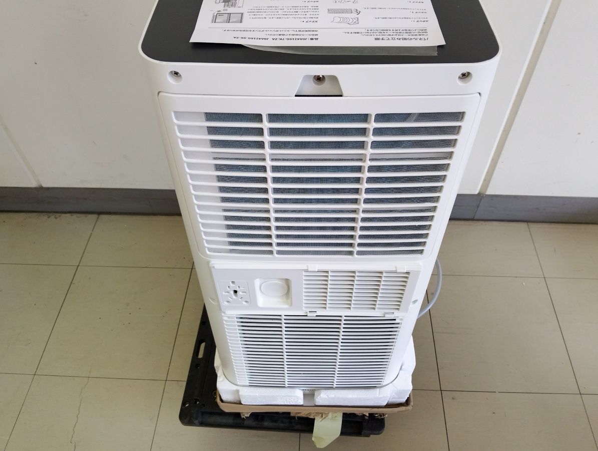 中古・極美品・2025年製】ZAFRO スポットクーラー J0A4216G-9K-ZA OL