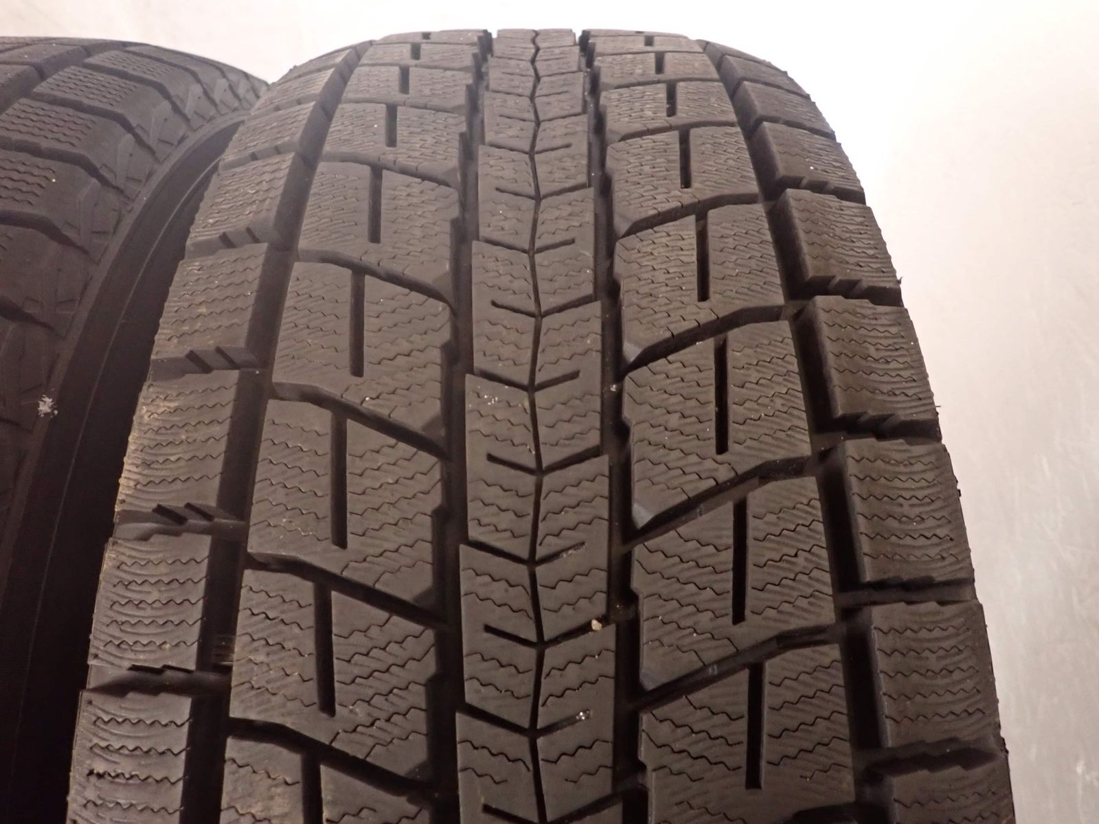 冬 4本SET 会社宛 送料無料 265/70R16 112Q ダンロップ WINTER MAXX