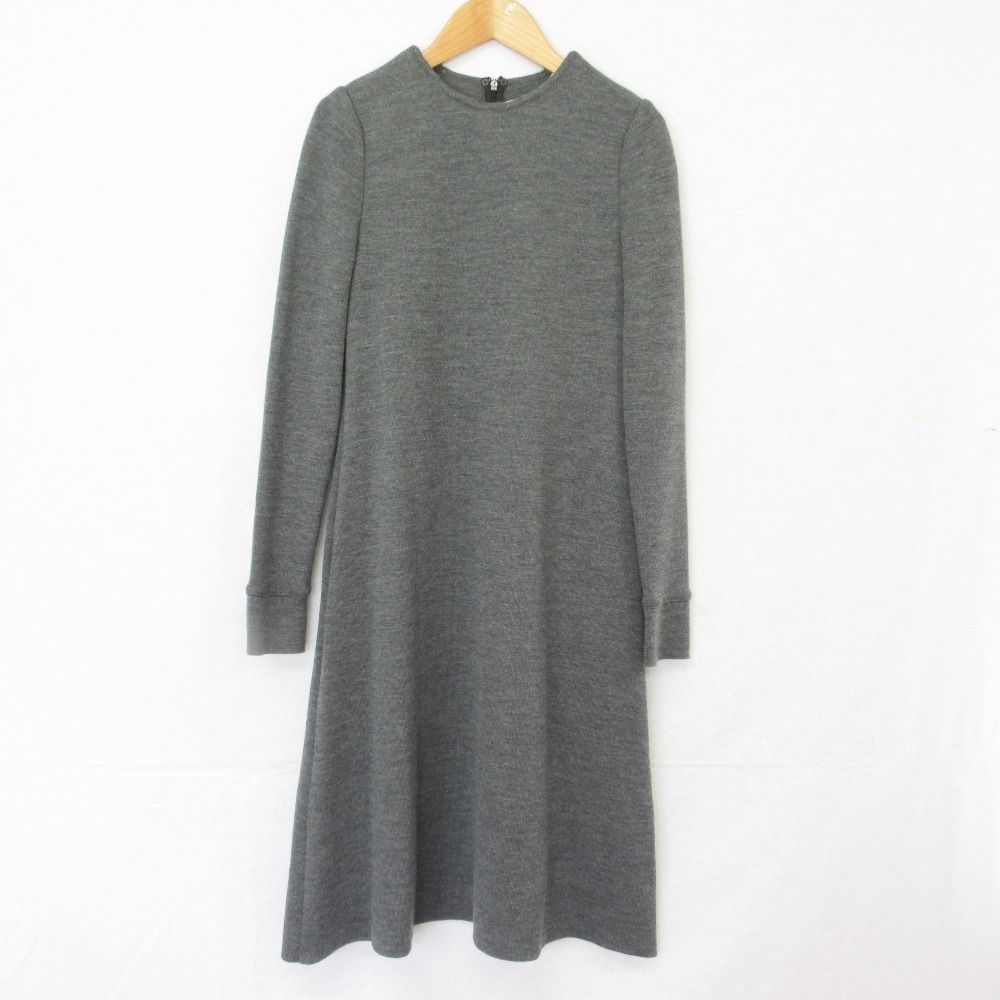 美品 FOXEY フォクシー Marion 白襟付き ニットドレス ワンピース