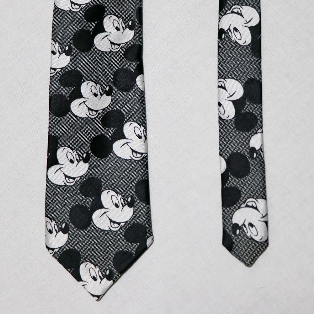 ディズニー】美品 ネクタイ メンズ 黒白 ミッキーマウス Disney 80s
