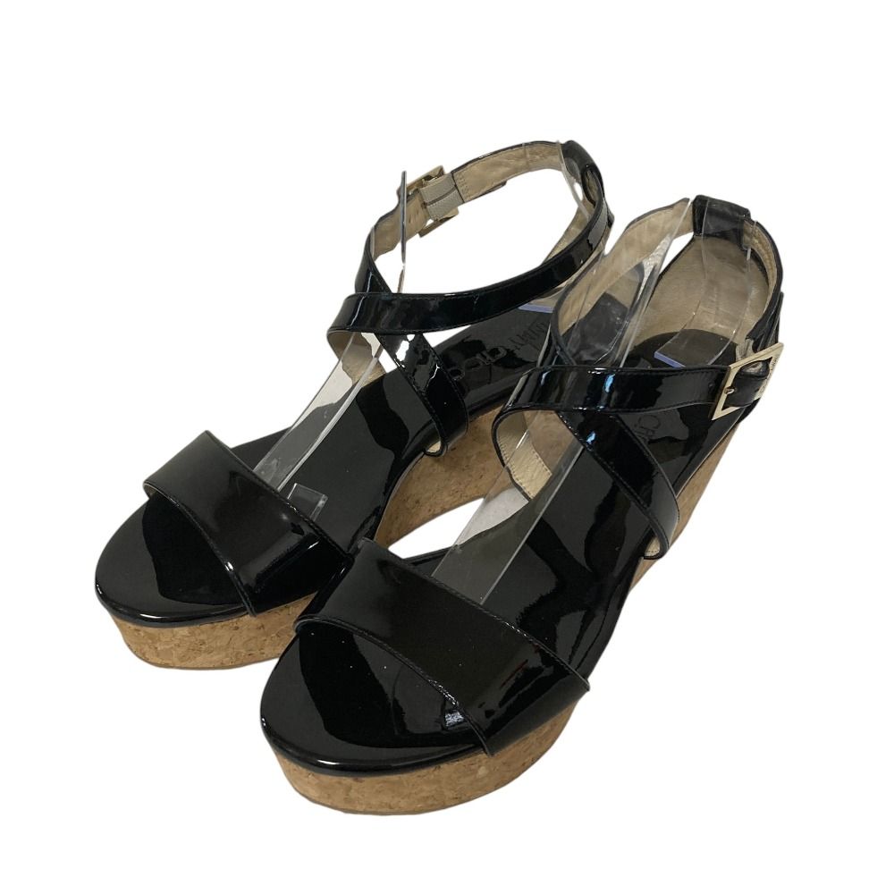 新品同様 JIMMY CHOO ジミーチュウ Poltia クロスストラップ パテント