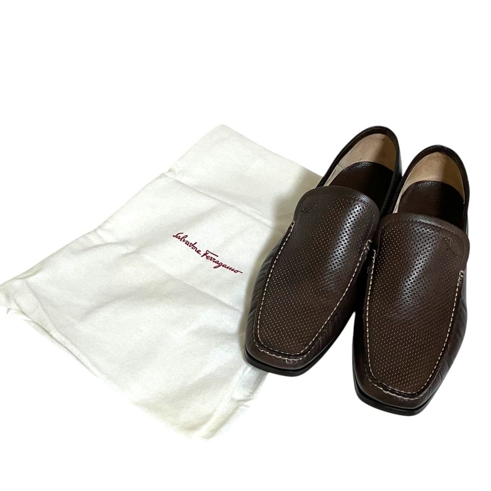 美品 Salvatore Ferragamo サルヴァトーレフェラガモ パンチングレザー ローファー シューズ 5.5 2E 23.5cm相当 ブラウン メンズ 古着 中古 USED 美品 Salvatore Ferragamo サルヴァトーレフェラガモ パンチングレザー
