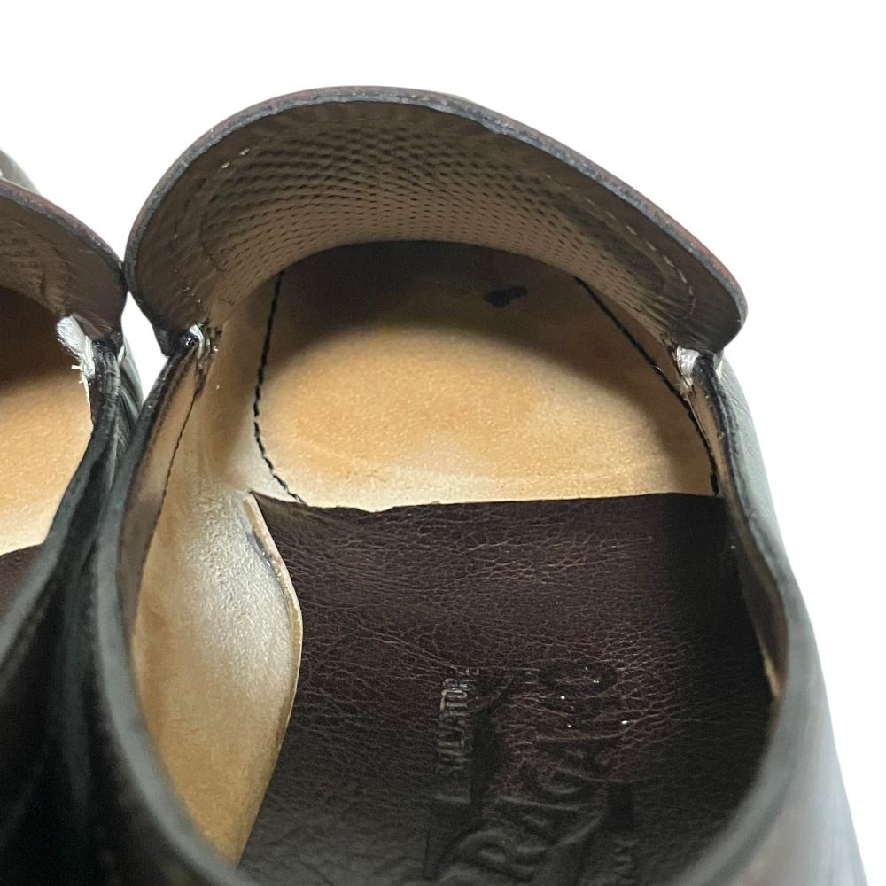 美品 Salvatore Ferragamo サルヴァトーレフェラガモ パンチングレザー