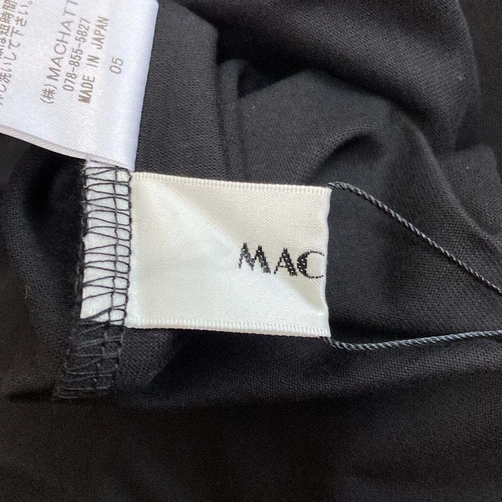 マチャットmachatt新品タグ付バックオープンハイネックTシャツ　ブラック 未使用 MACHATT マチャット バックオープンハイネックTシャツ 22010121