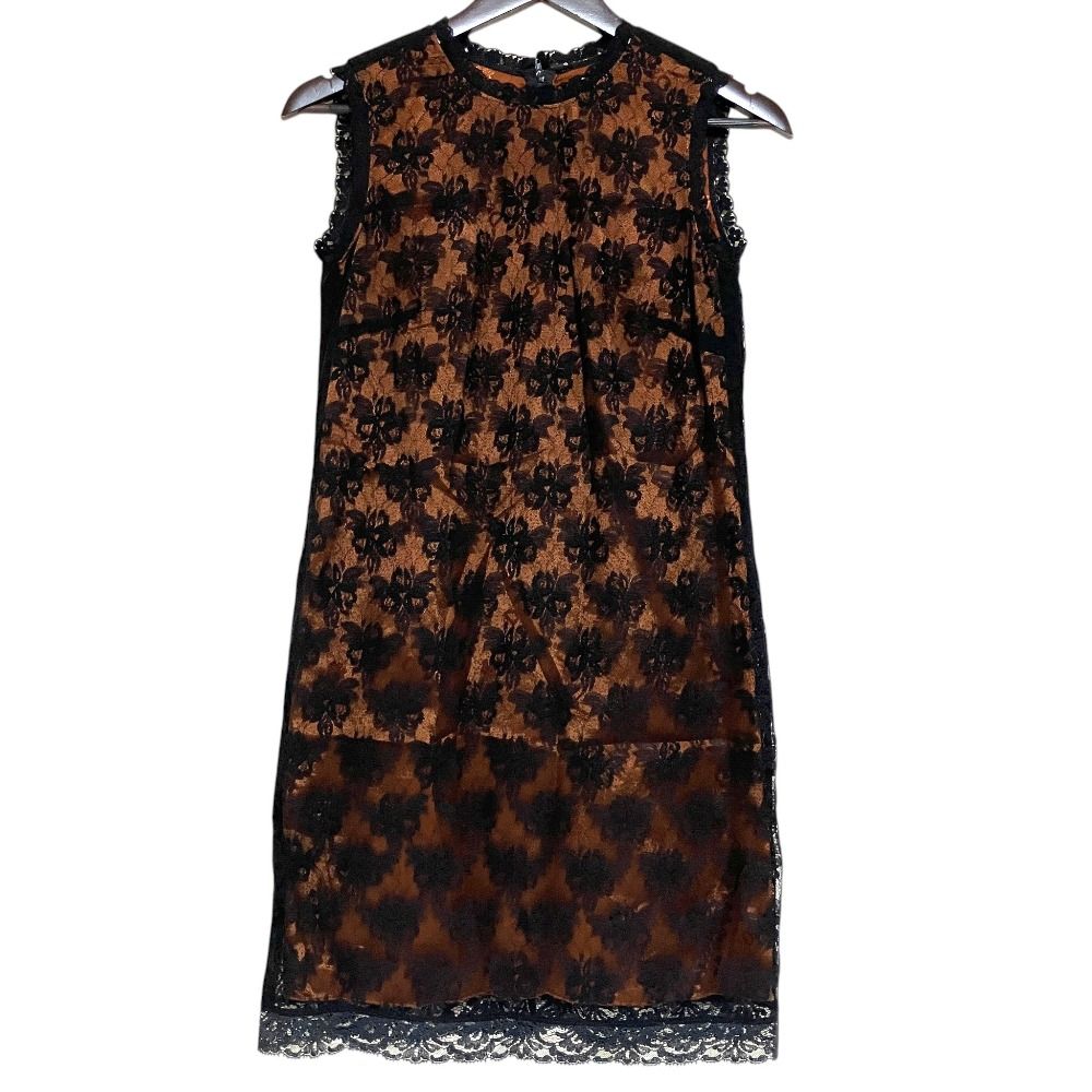 美品 D&G ドルチェアンドガッバーナ ひざ上丈 フラワーレース