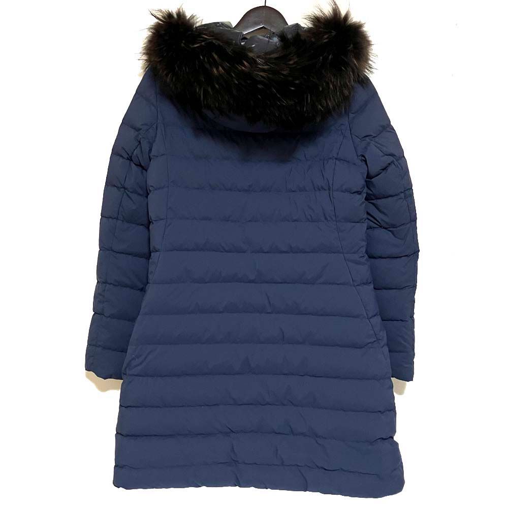 良品 TATRAS タトラス ISERA リバーシブル ラクーンファー フーデッド