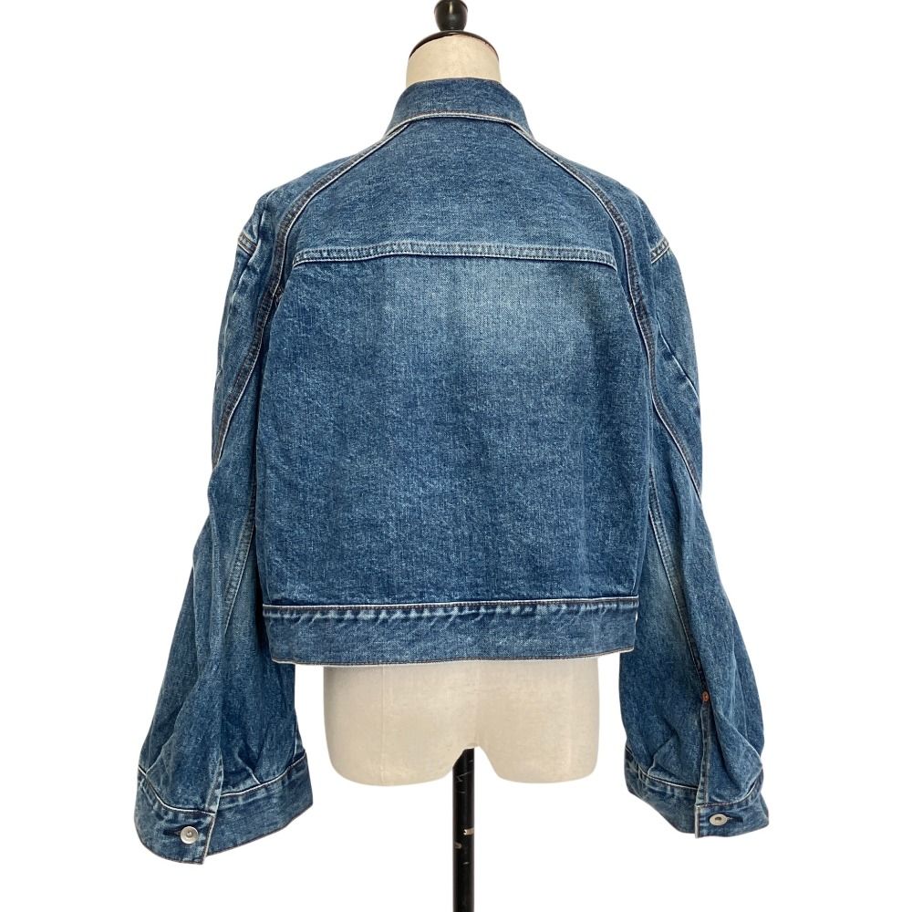 sacaiデニムサイズ2  傷汚れ等無し　美品 sacaiデニムサイズ2 傷汚れ等無し 美品 sacaiデニムサイズ2 傷汚れ
