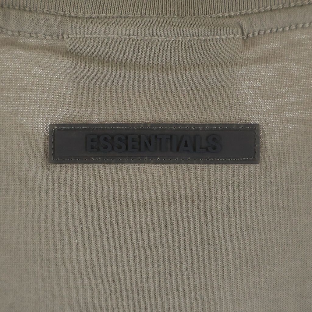 FEAR OF GOD ESSENTIALS (フィアオブゴッド エッセンシャルズ) S/S T-SHIRT バックラバーロゴ 半袖Tシャツ ベージュ FEAR OF GOD ESSENTIALS (フィアオブゴッド エッセンシャルズ) S/S T-SHIRT バックラバーロゴ 半袖Tシャツ ベージュ