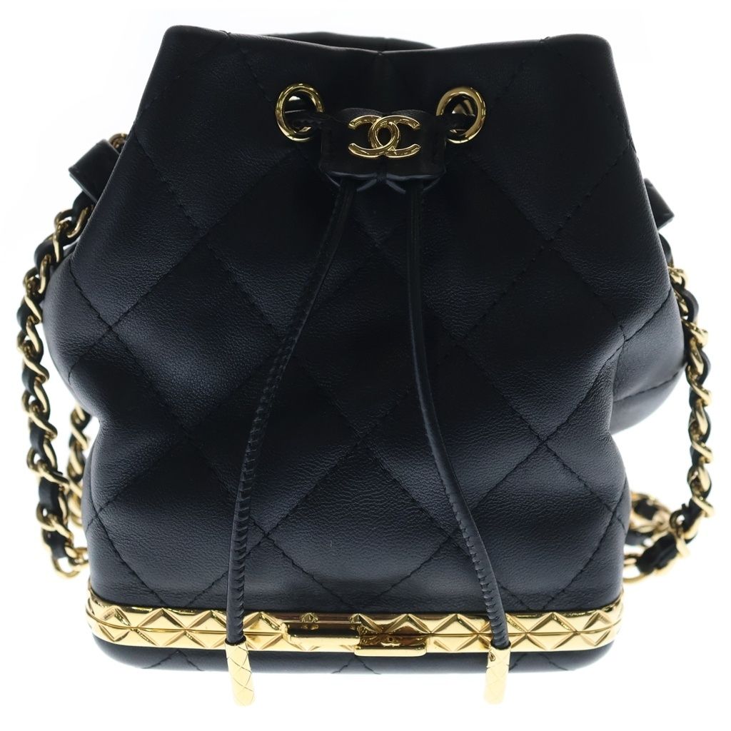 CHANEL (シャネル) マトラッセ スモール バケットバック チェーンショルダー 巾着 ゴールド金具 ラムスキン ブラック AP2750