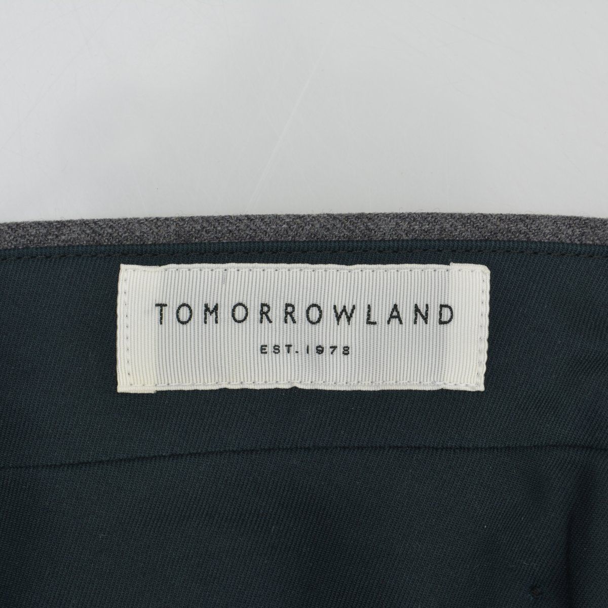 TOMORROWLAND】ウールパンツ - メルカリ
