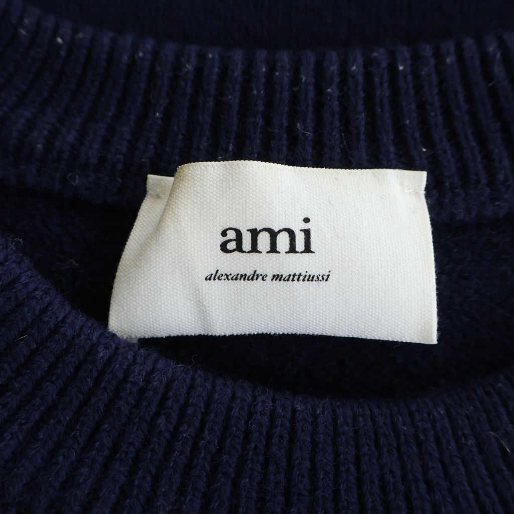 ami アミ CREW NECK SWEATER ロゴデザイン クルーネック ニットセーター ネイビー UKS002.018 00412 ami (アミ) CREW NECK SWEATER ロゴデザイン クルーネック ニット