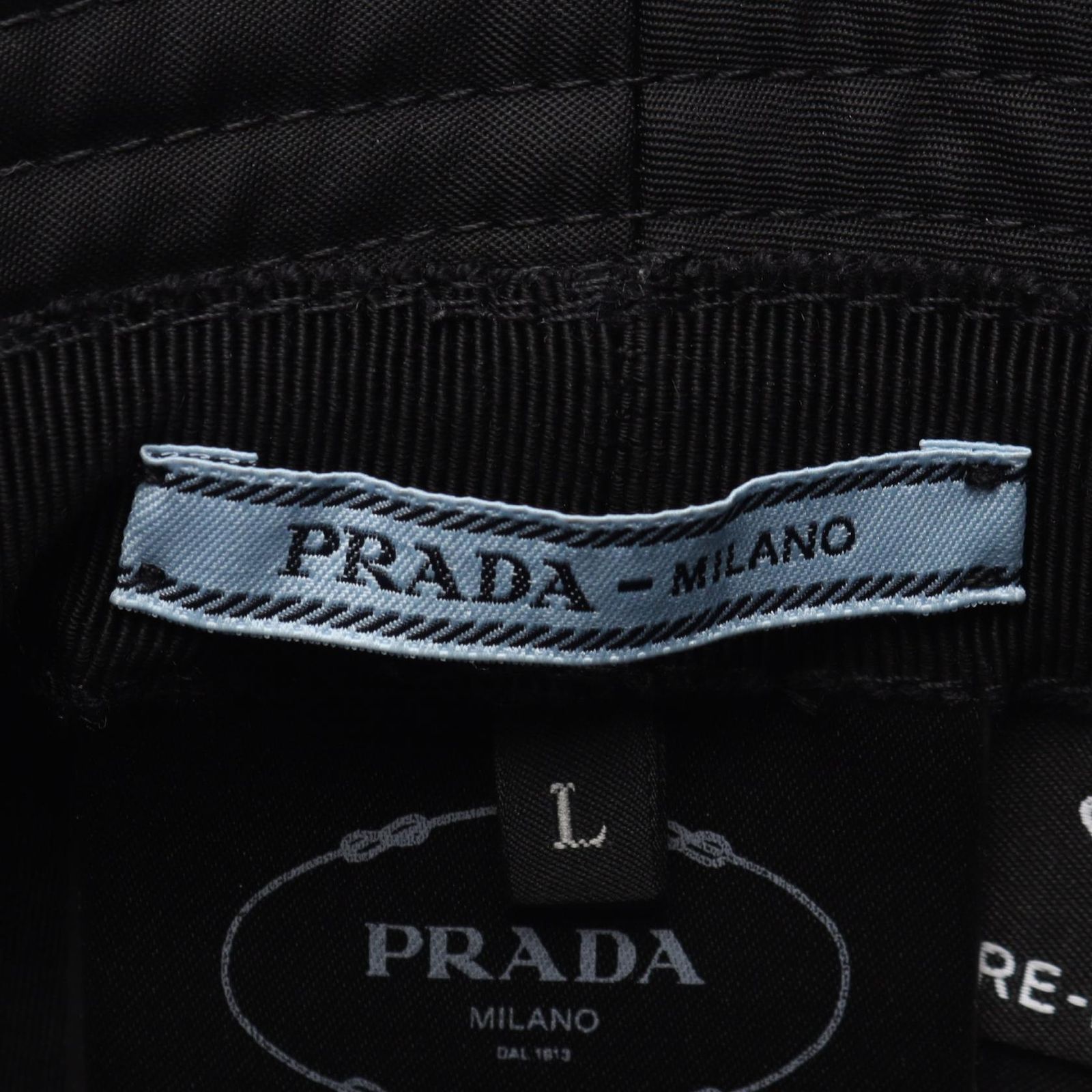 PRADA プラダ Re-Nylon トライアングルロゴ バケット ハット - メルカリ