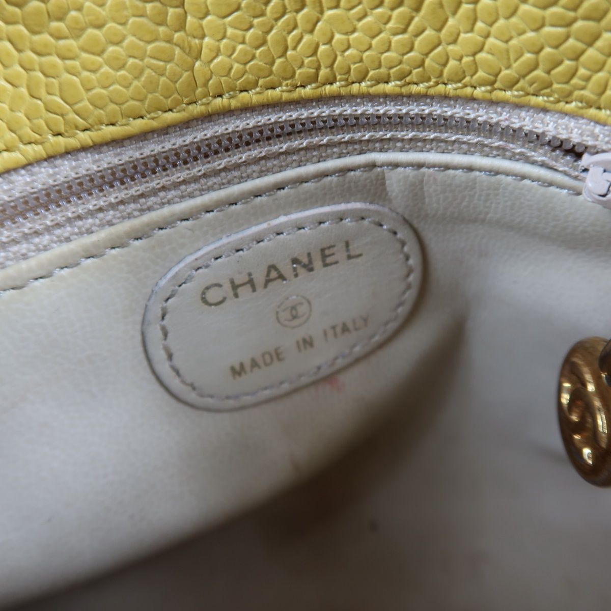 美品】CHANEL シャネル キャビアスキン ポーチ 小物入れ ココマーク