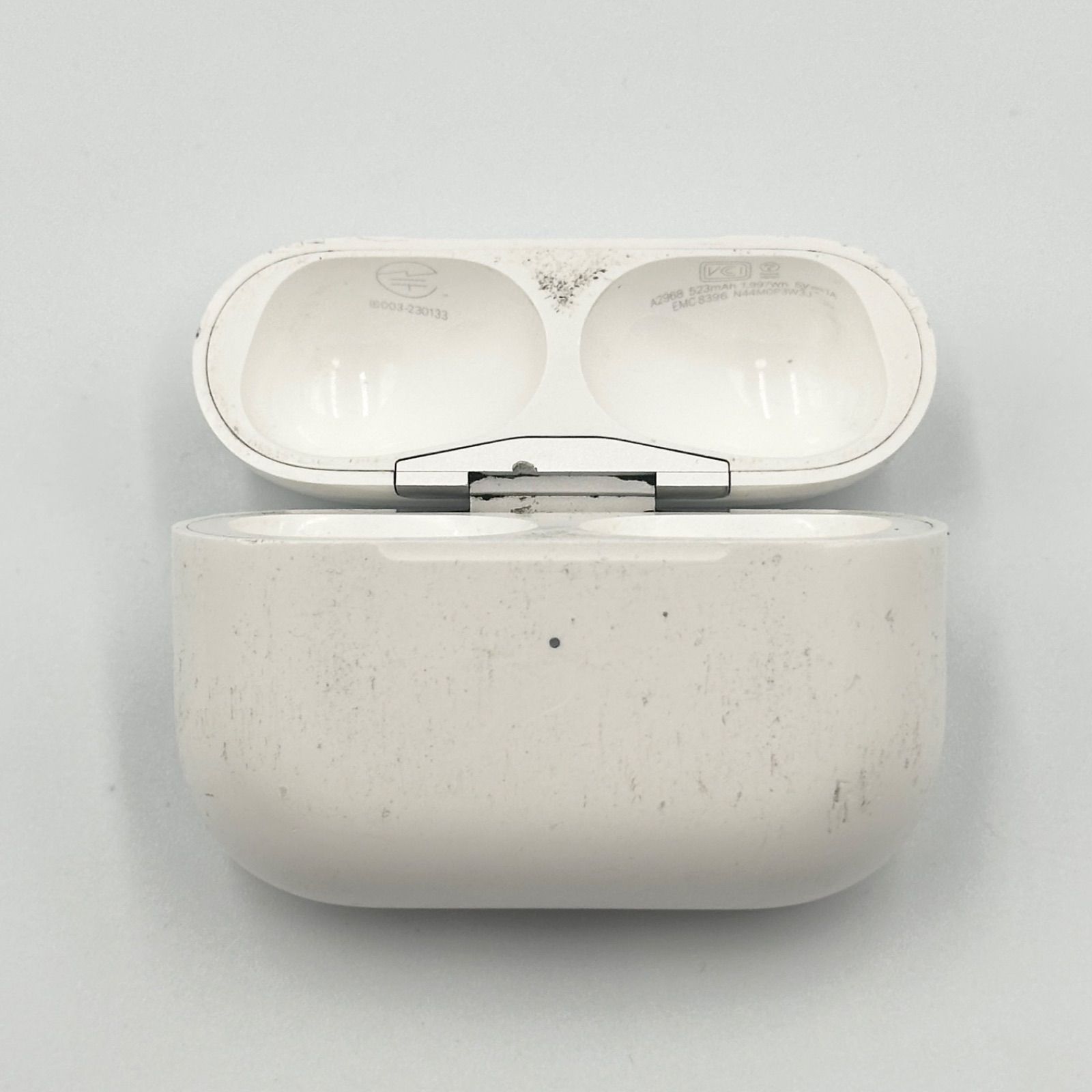 Apple AirPods Pro 第2世代 充電ケースのみ A2968 正規品 type-C 【24