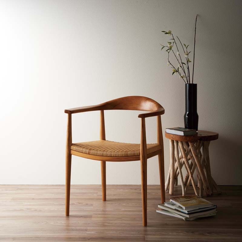 ダイニング家具 ダイニングチェア 肘付き 1脚 アームチェア ラタンチェア 木製 チーク 無垢材 ラタン おしゃれ ナチュラル 北欧 インテリア テイスト 家具 ダイニング レストラン カフェ 専用クッション付【ブラック】／専用クッション付【ブラウン】