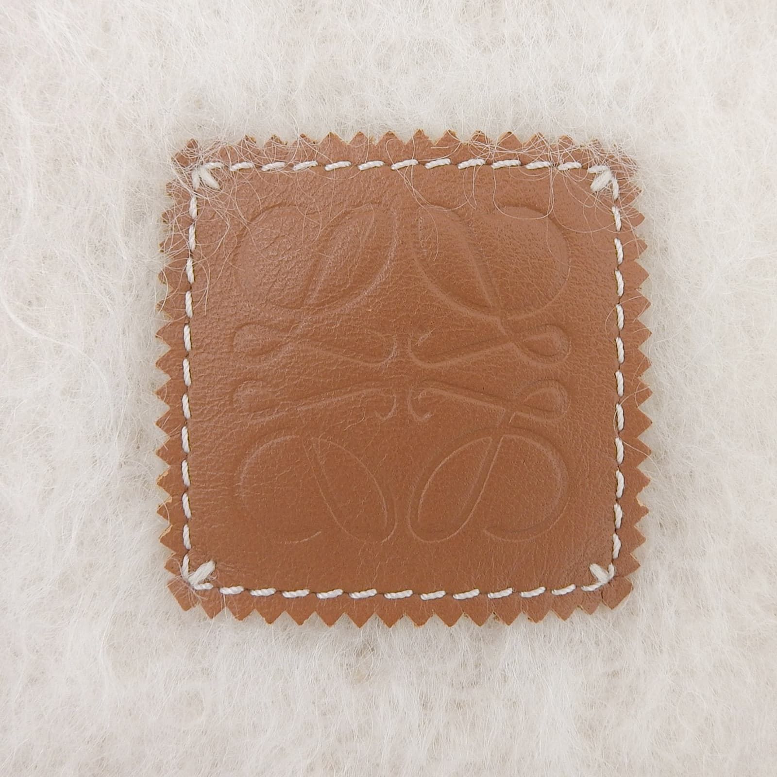 極美品△LOEWE ロエベ モヘア ウール フリンジ アナグラムレザーパッチ