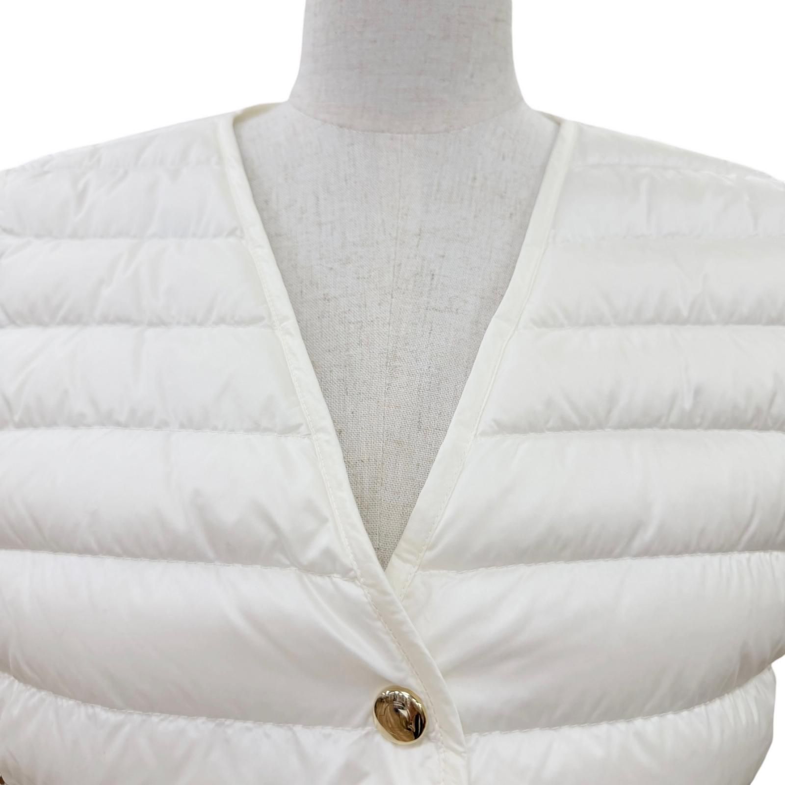 美品☆MONCLER モンクレール 24SS CAMICA ロゴワッペン付 軽量 ダウン
