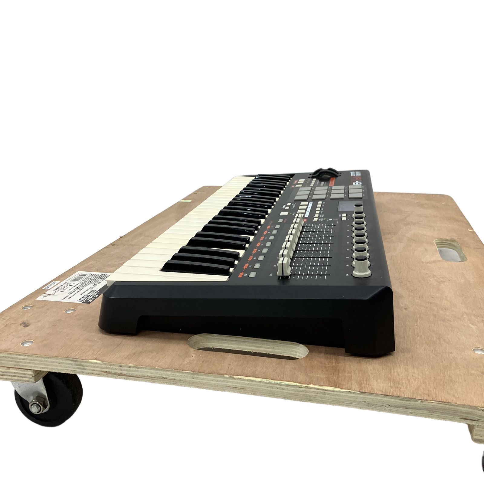 AKAI MPK49 MIDI　キーボード　MPCパッド搭載 AKAI MPK49 USB/MIDIキーボードコントローラー 49鍵 DTM DAW MPCパッド