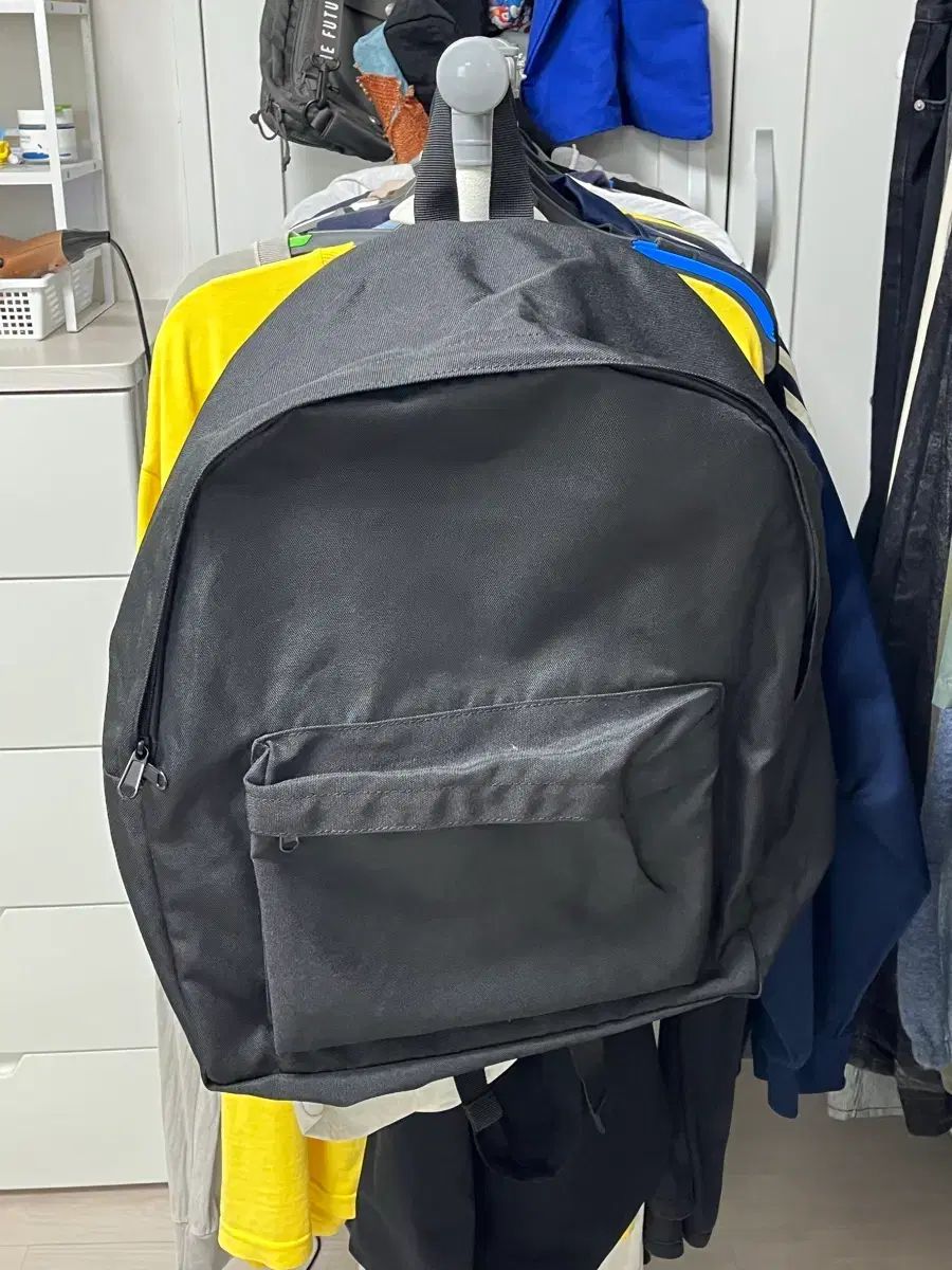 Yzy イージー yeezy BP-02 バックパック 出品