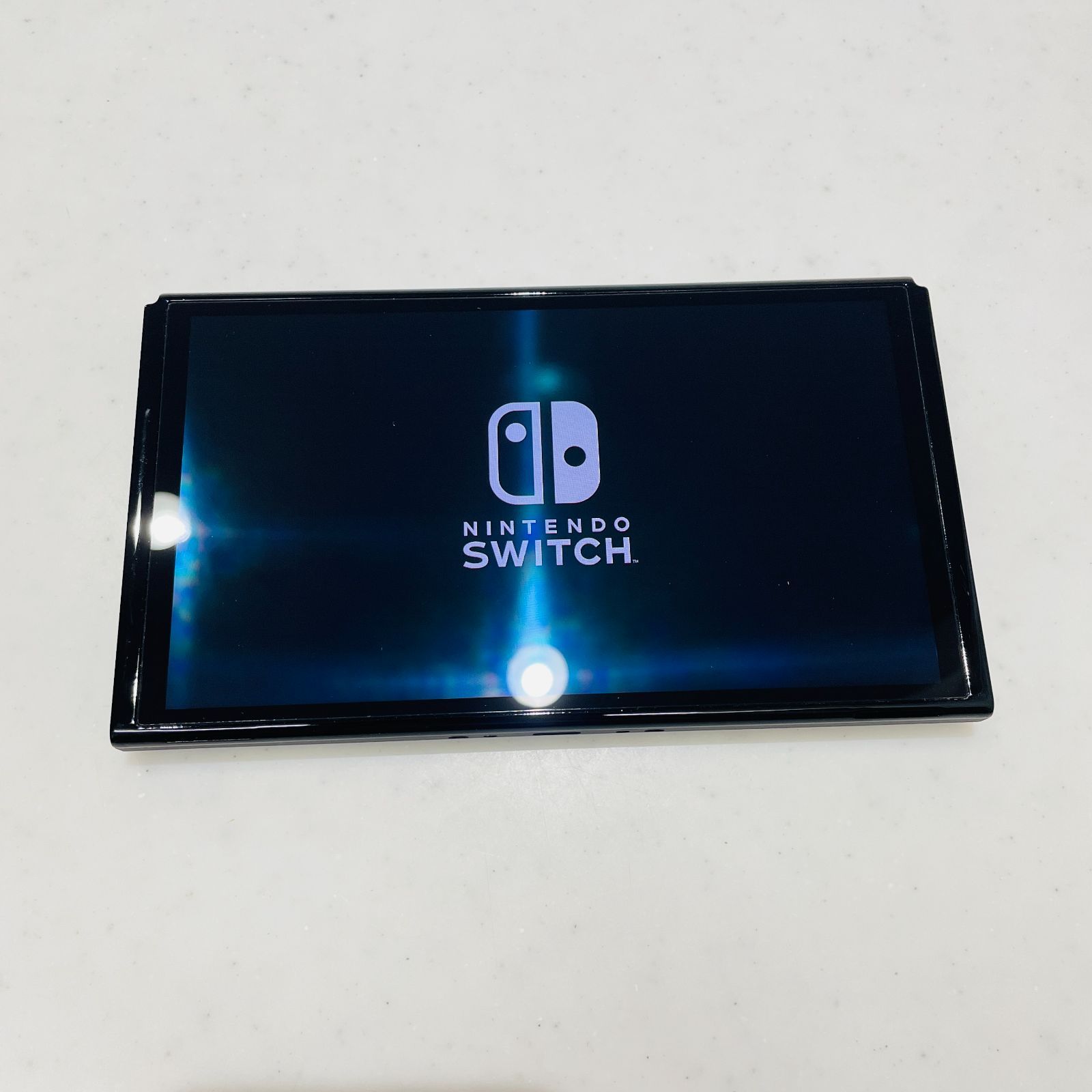 美品 完品 Nintendo Switch 有機EL ホワイト 本体セット 2022年製 液晶