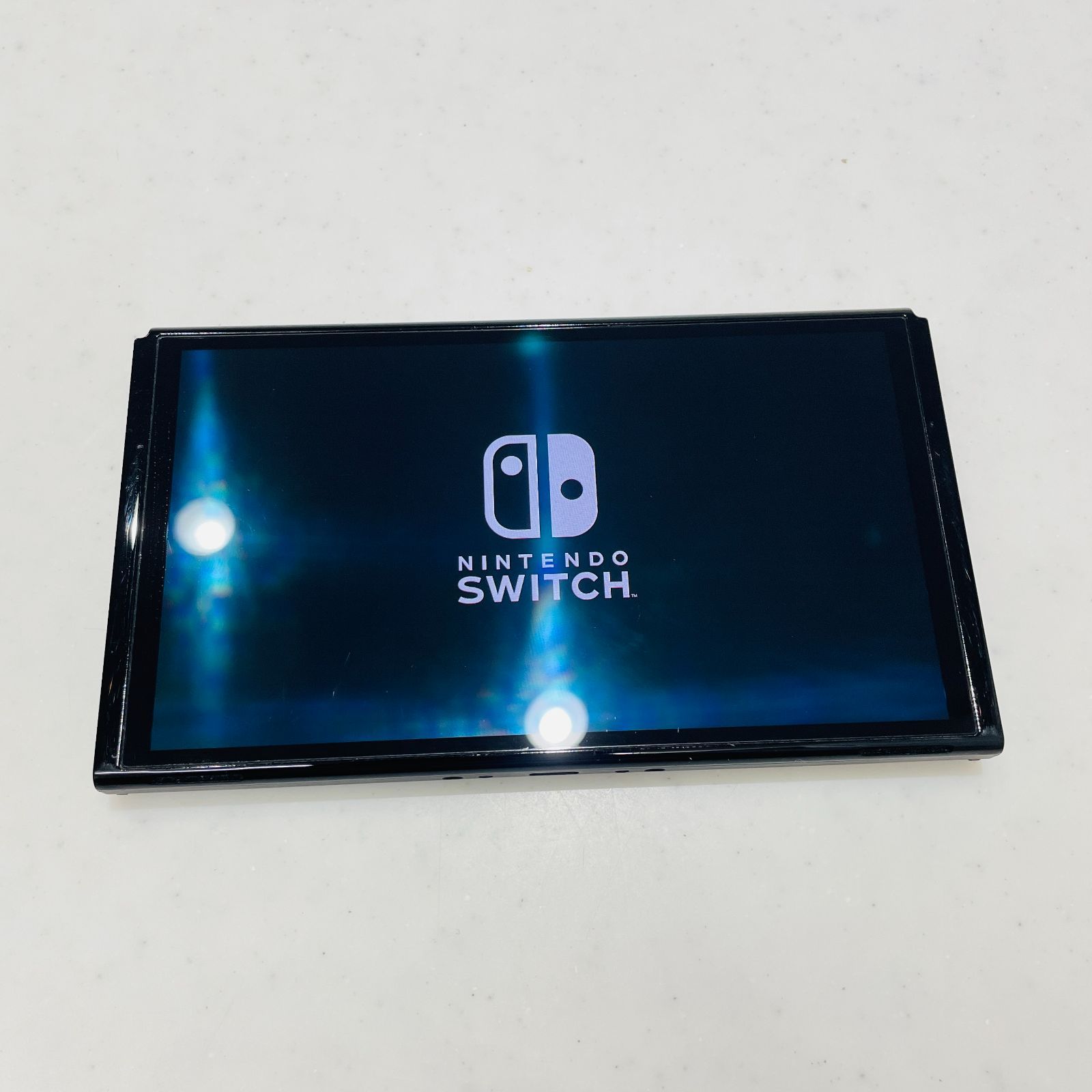 美品 完品 Nintendo Switch 有機EL ホワイト 本体セット 2022年製 液晶