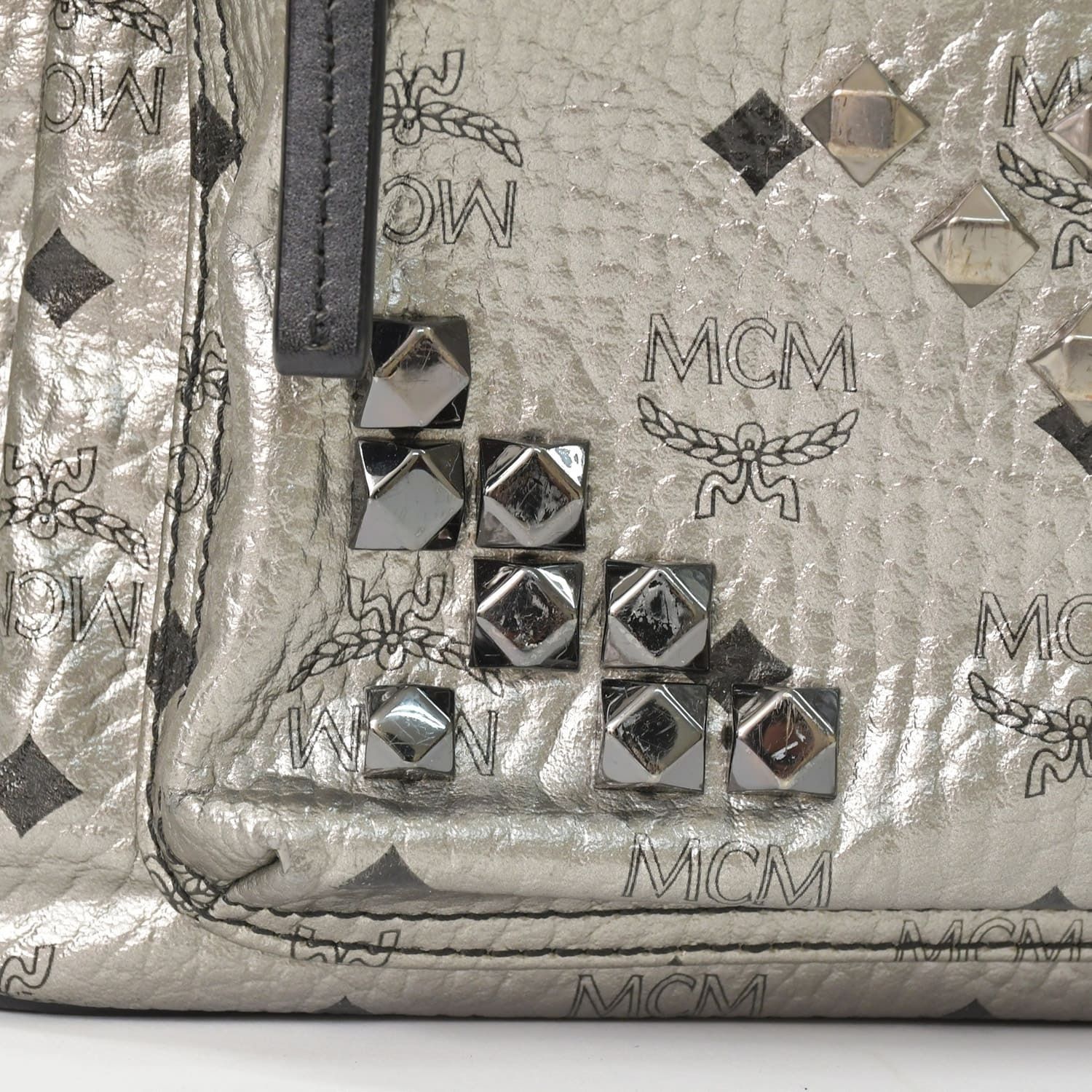 MCM エムシーエム リュックサック バックパック シルバー スタッズ