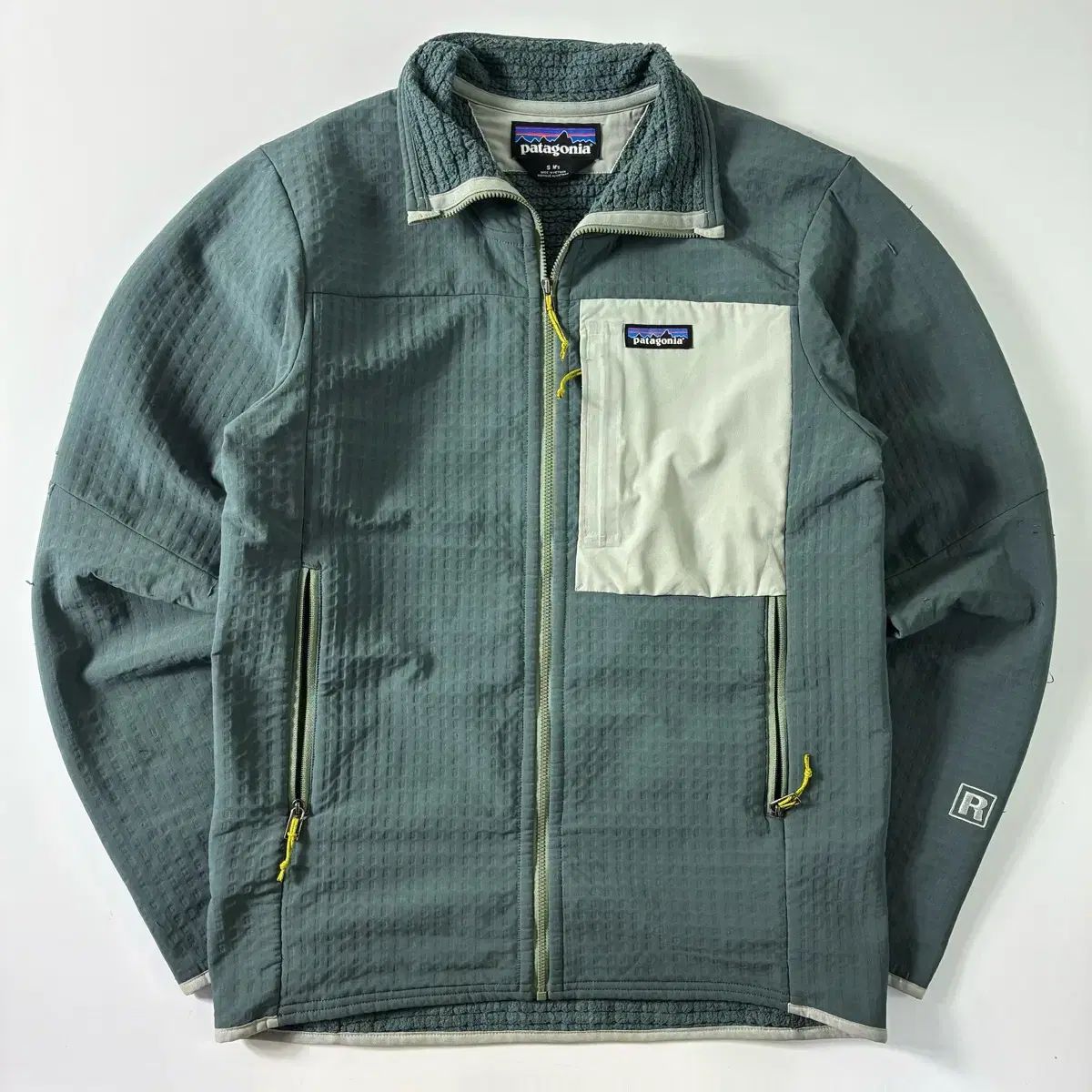 Patagonia パタゴニア R2 テック・フェイス・ジャケット
