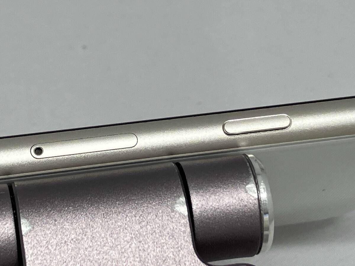 docomo 【SIMロックなし】MMYD3J/A iPhone SE(第3世代) 64GB スタｰライト docomo