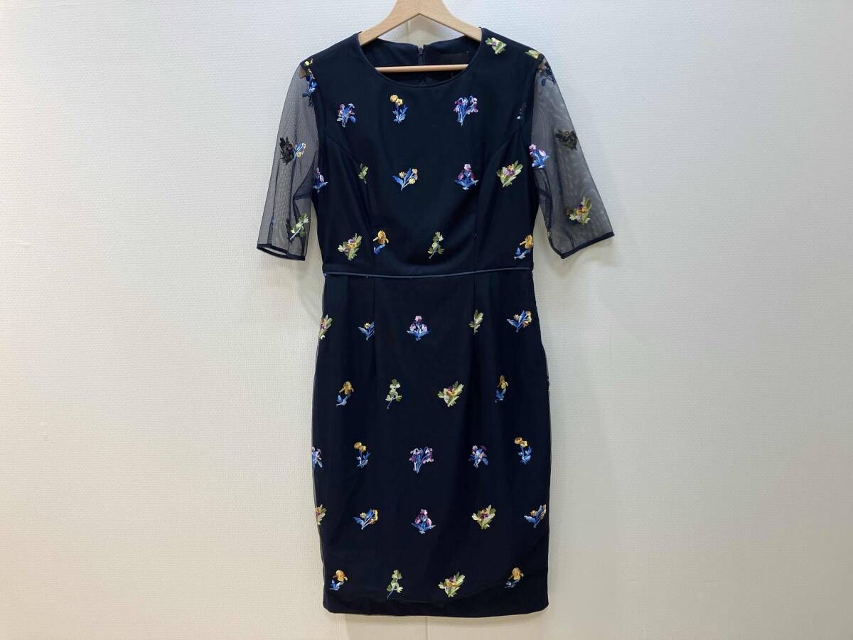 Phase Eight フェイズエイト Annabeth Floral Embroidered Dress 半袖
