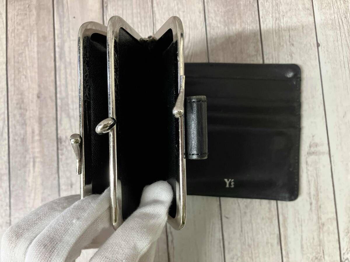 Y's ワイズ 二つ折り財布 レザー がま口 ブラック 秋 - メルカリ