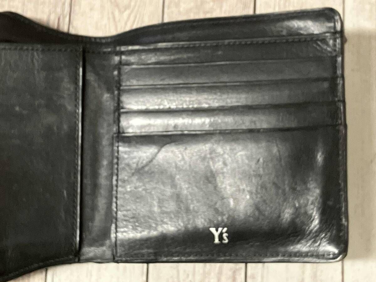 Y's ワイズ 二つ折り財布 レザー がま口 ブラック 秋 - メルカリ