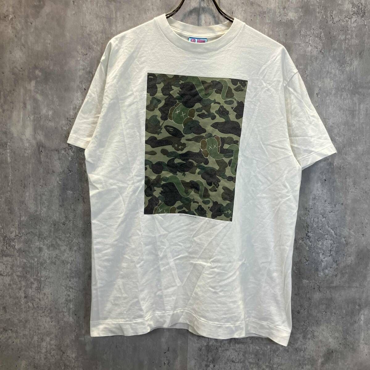 90-00s A BATHING APE × KAWS 半袖Tシャツ カモ グラフィックプリント size L ホワイト アベイジングエイプ×カウズ
