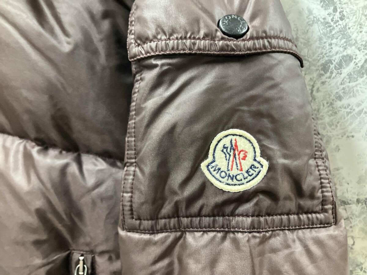 MONCLER / モンクレール ダウンジャケット ブラウン サイズXS Z4H0037