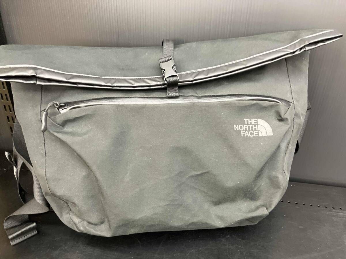 THE NORTH FACE ショルダーバッグ ブラック NM82389