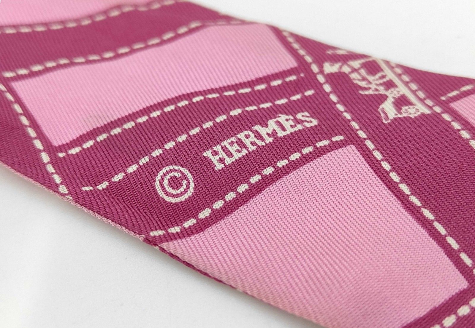 HERMES エルメス ツイリー シルク100％ ピンク リボン柄 ロゴ スカーフ