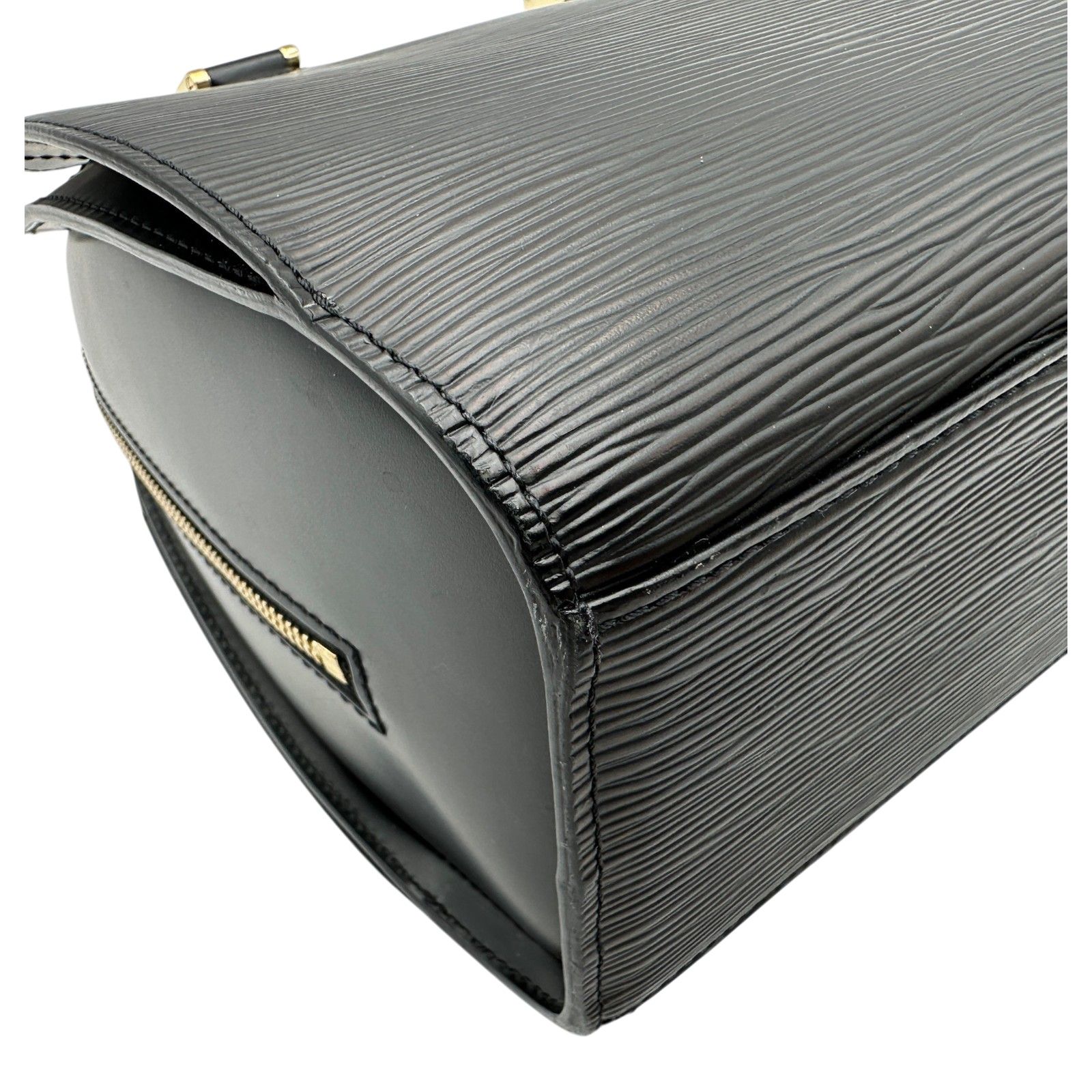ルイ・ヴィトン LOUIS VUITTON ポンヌフ M52052 ブラック エピレザー